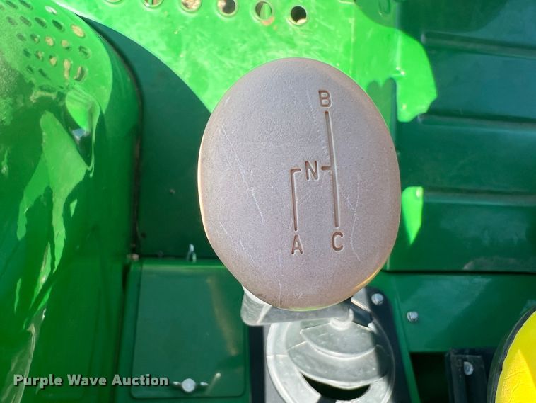 image for item DJ7700 2018 John Deere 5045E  MFWD tractor