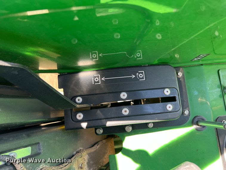 image for item DJ7700 2018 John Deere 5045E  MFWD tractor