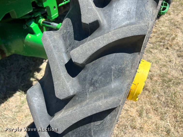 image for item DJ7700 2018 John Deere 5045E  MFWD tractor