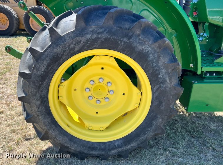 image for item DJ7700 2018 John Deere 5045E  MFWD tractor