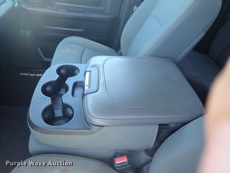 image for item DJ7702 2013 Dodge Ram 1500  Quad Cab pickup truck