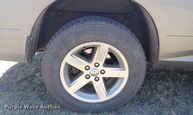 image for item DJ7702 2013 Dodge Ram 1500  Quad Cab pickup truck