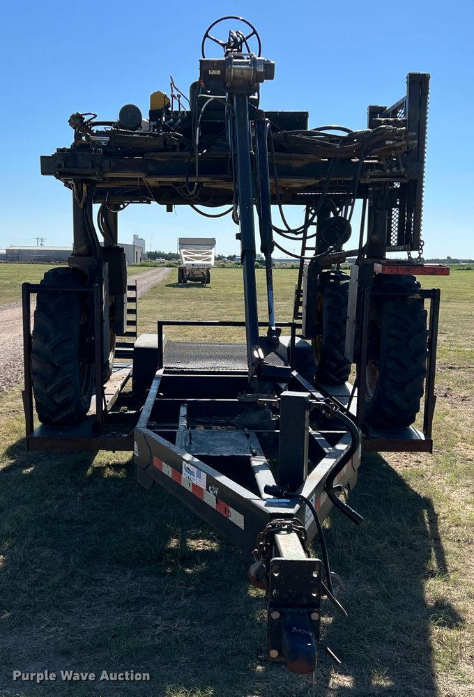 image for item DJ7703 2010 Behnke  sprayer trailer