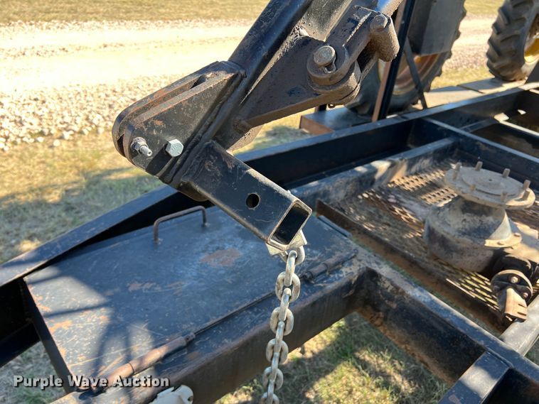 image for item DJ7703 2010 Behnke  sprayer trailer