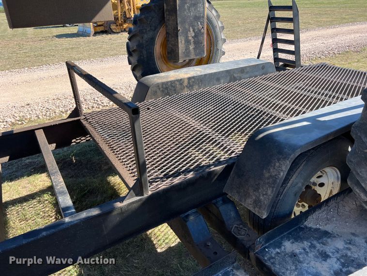 image for item DJ7703 2010 Behnke  sprayer trailer