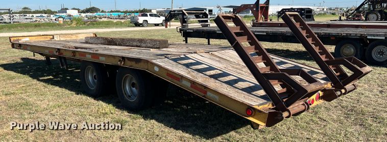 image for item DJ7704 2004 Belshe  equipment trailer