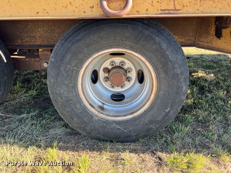 image for item DJ7704 2004 Belshe  equipment trailer