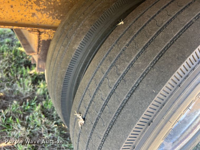 image for item DJ7704 2004 Belshe  equipment trailer