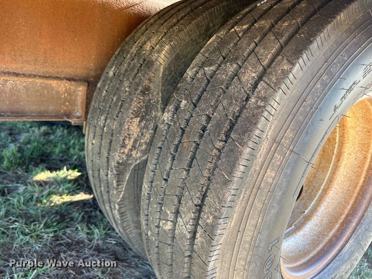 image for item DJ7705 1997 Belshe DT235  equipment trailer