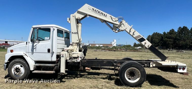 image for item DJ7707 2004 Freightliner FL70  crane truck