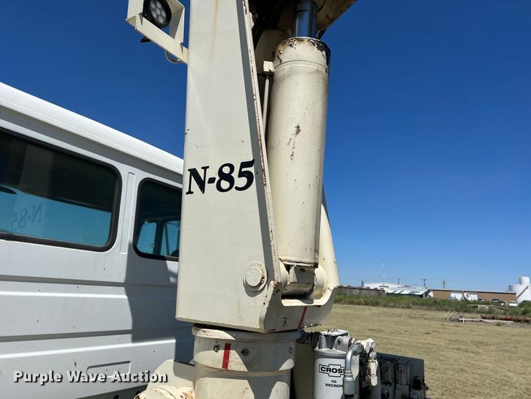 image for item DJ7707 2004 Freightliner FL70  crane truck