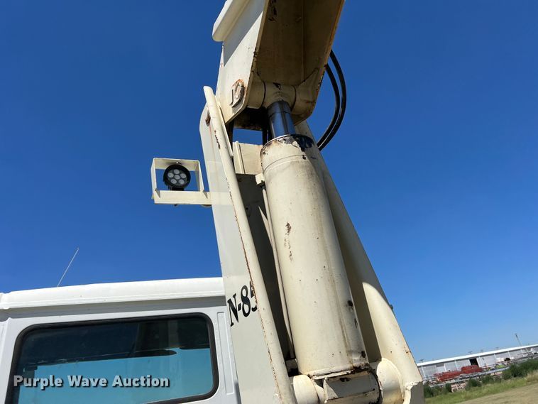 image for item DJ7707 2004 Freightliner FL70  crane truck