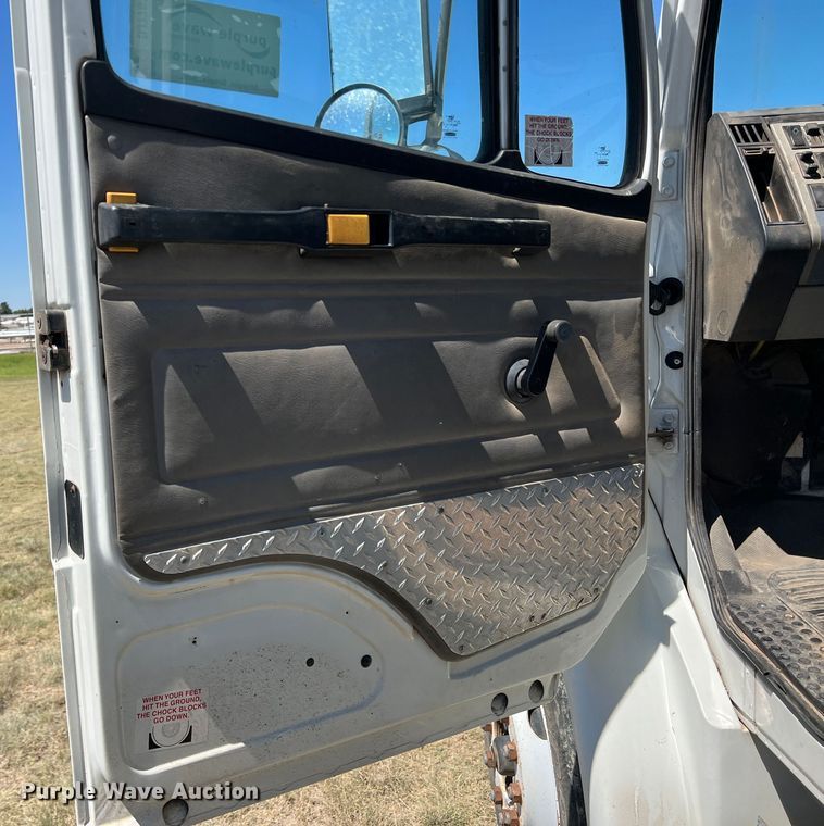 image for item DJ7707 2004 Freightliner FL70  crane truck