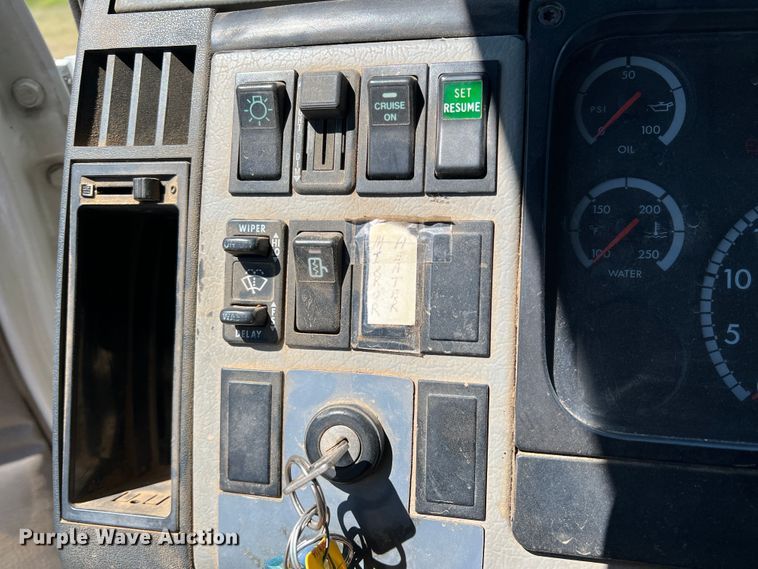 image for item DJ7707 2004 Freightliner FL70  crane truck