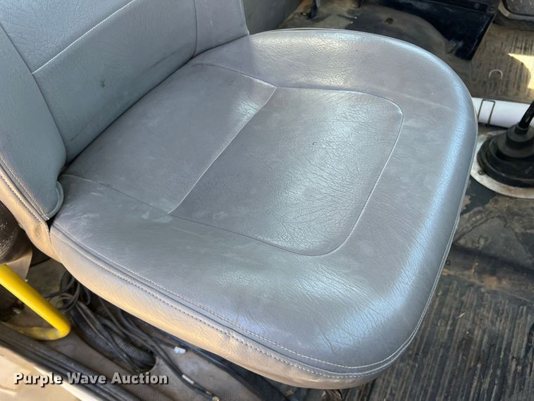 image for item DJ7707 2004 Freightliner FL70  crane truck