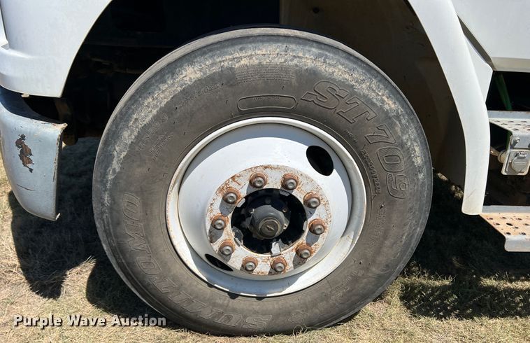 image for item DJ7707 2004 Freightliner FL70  crane truck