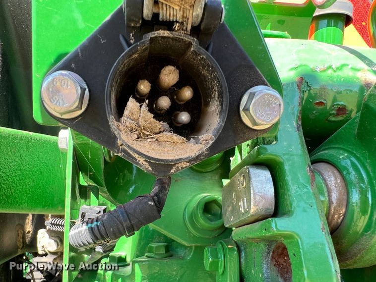 image for item DJ7710 2018 John Deere 5045E  MFWD tractor