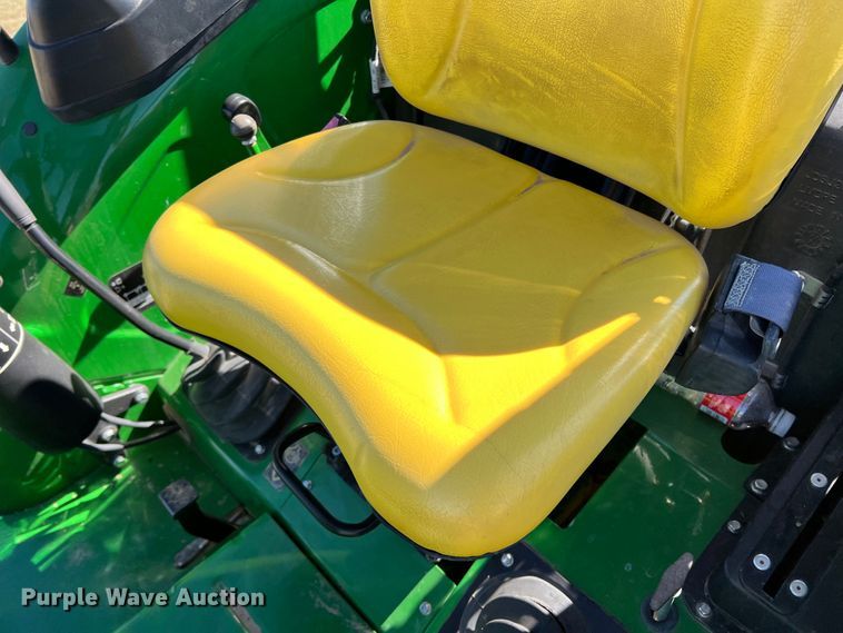 image for item DJ7710 2018 John Deere 5045E  MFWD tractor
