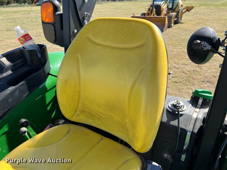 image for item DJ7710 2018 John Deere 5045E  MFWD tractor