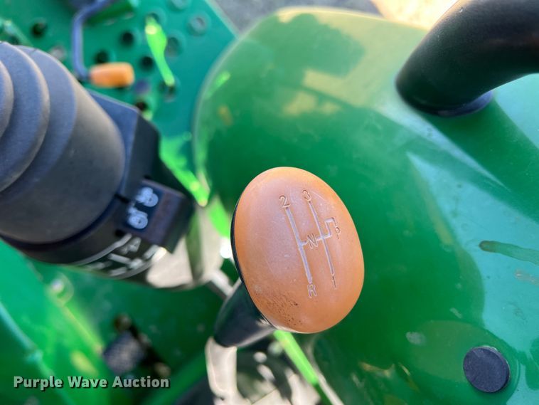 image for item DJ7710 2018 John Deere 5045E  MFWD tractor