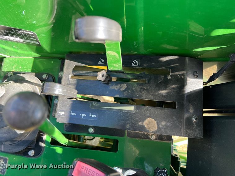 image for item DJ7710 2018 John Deere 5045E  MFWD tractor