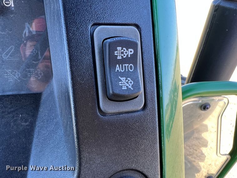 image for item DJ7710 2018 John Deere 5045E  MFWD tractor