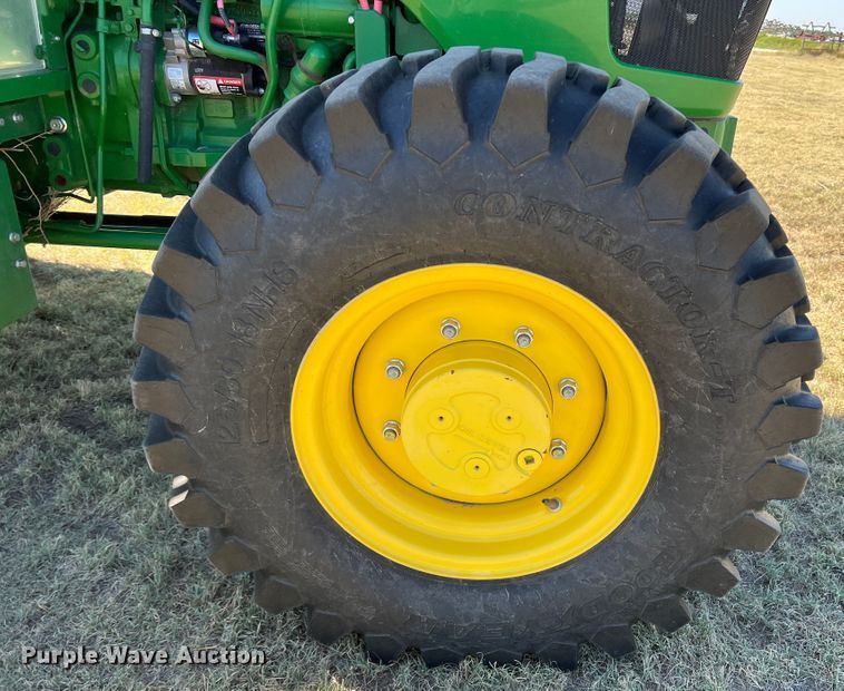 image for item DJ7710 2018 John Deere 5045E  MFWD tractor