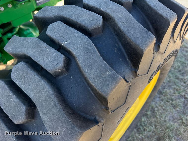 image for item DJ7710 2018 John Deere 5045E  MFWD tractor