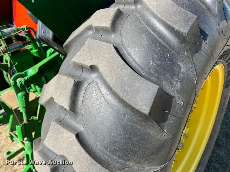 image for item DJ7710 2018 John Deere 5045E  MFWD tractor