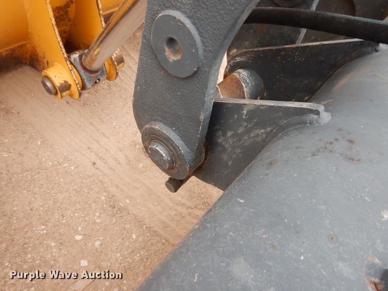 image for item DJ8991 2015 John Deere 310SL  backhoe