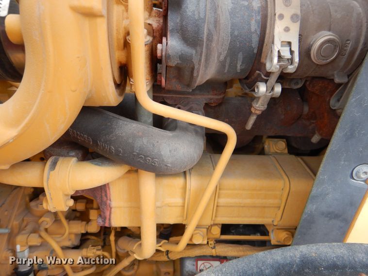 image for item DJ8991 2015 John Deere 310SL  backhoe