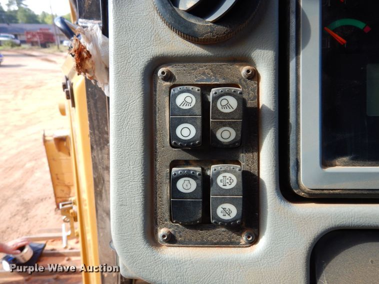 image for item DK0389 2014 Caterpillar D6T XW VP  dozer