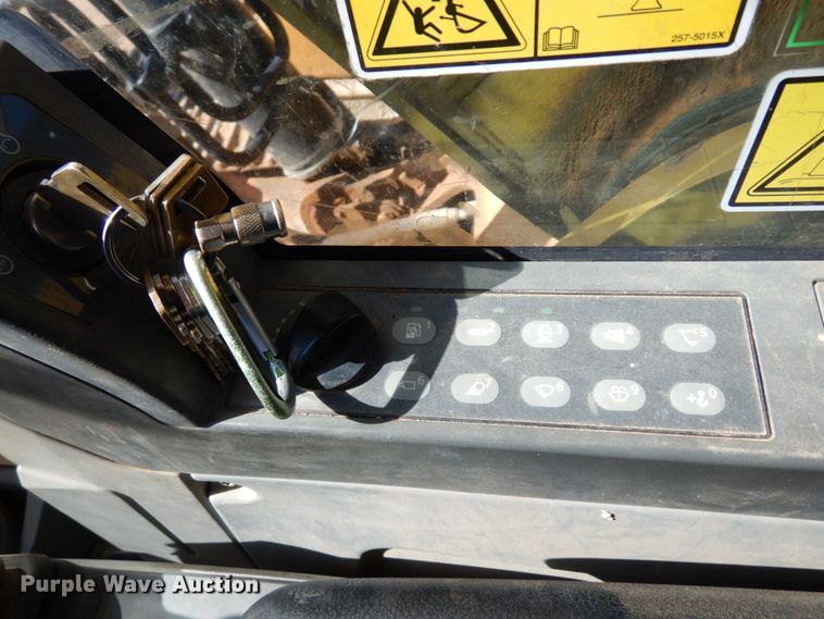 image for item DK0390 2015 Caterpillar 326FL  excavator