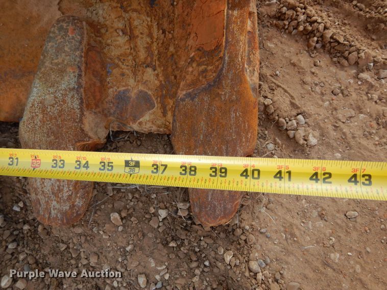 image for item DK0390 2015 Caterpillar 326FL  excavator