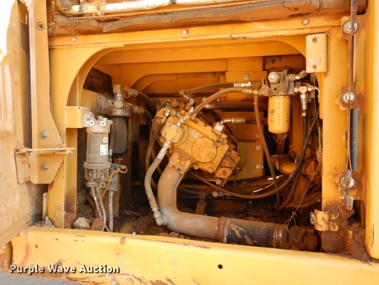 image for item DK0390 2015 Caterpillar 326FL  excavator