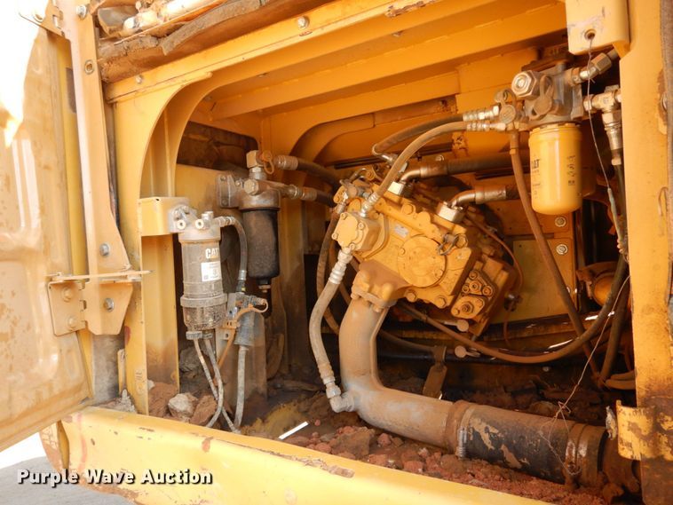 image for item DK0390 2015 Caterpillar 326FL  excavator