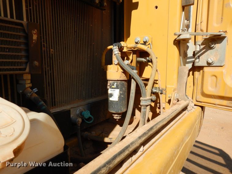 image for item DK0390 2015 Caterpillar 326FL  excavator