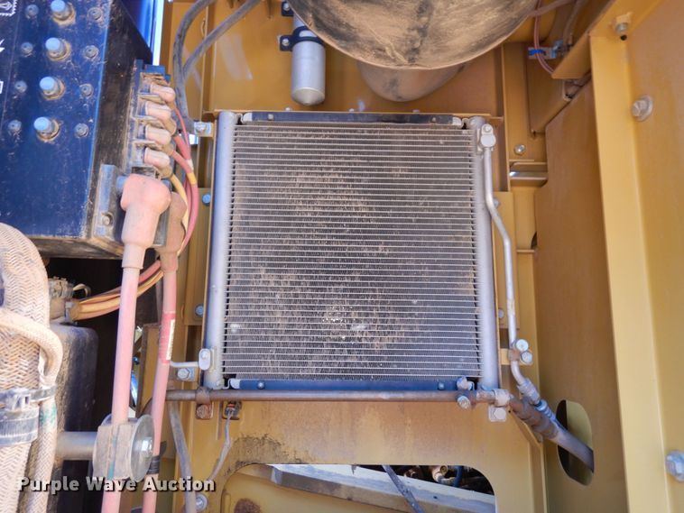 image for item DK0390 2015 Caterpillar 326FL  excavator