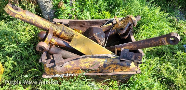 image for item DK2029 Caterpillar D9H  dozer parts