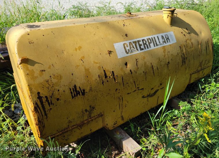 image for item DK2030 Caterpillar D9H  dozer fuel tank
