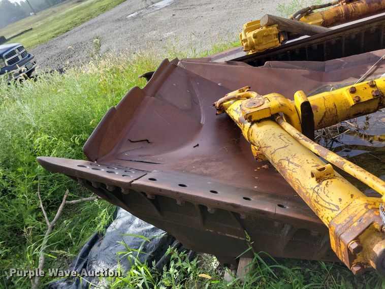 image for item DK2031 Caterpillar D9H  dozer blade