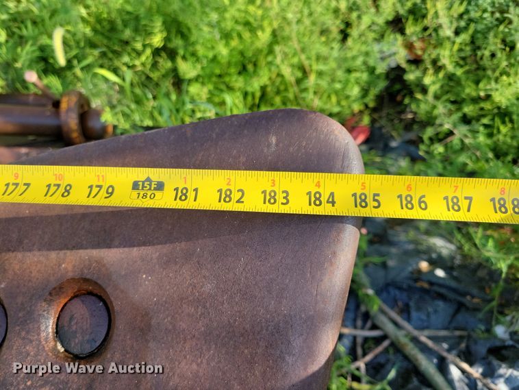 image for item DK2031 Caterpillar D9H  dozer blade