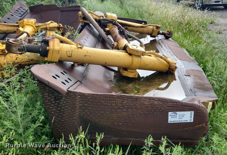 image for item DK2032 Caterpillar D9H  dozer blade