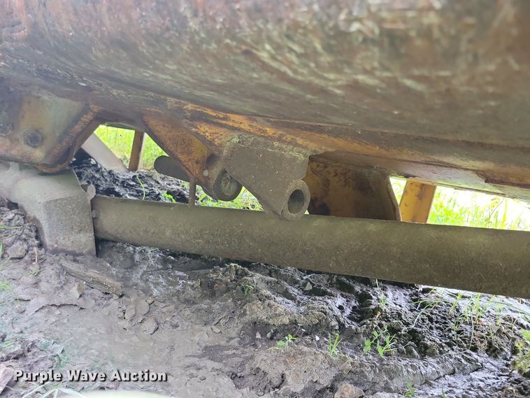 image for item DK2032 Caterpillar D9H  dozer blade