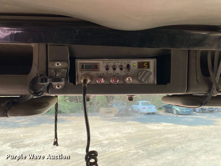 image for item DK6392 2006 Kenworth T800  dump truck