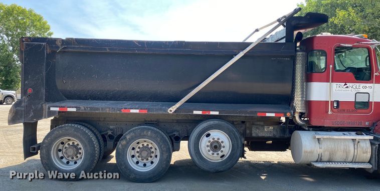 image for item DK6392 2006 Kenworth T800  dump truck