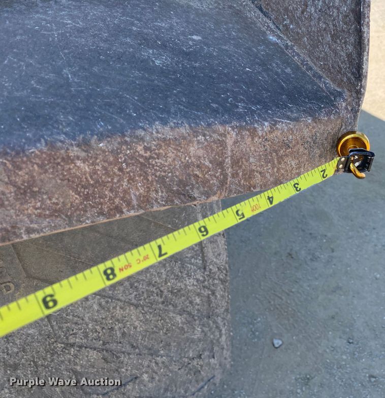 image for item DK6392 2006 Kenworth T800  dump truck