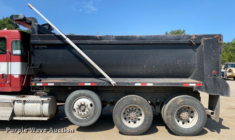 image for item DK6392 2006 Kenworth T800  dump truck