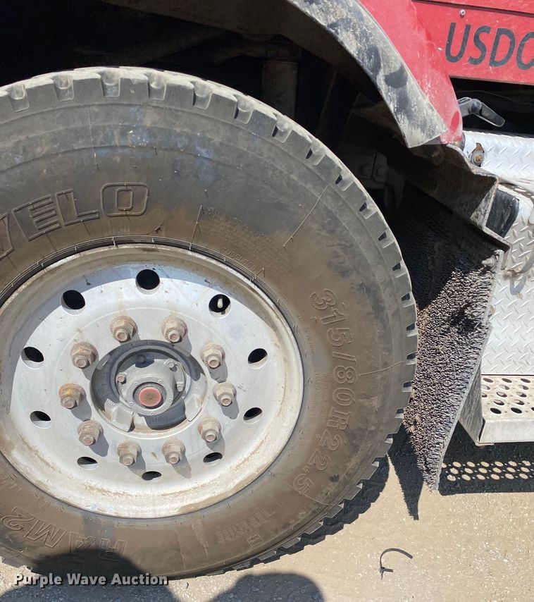 image for item DK6392 2006 Kenworth T800  dump truck