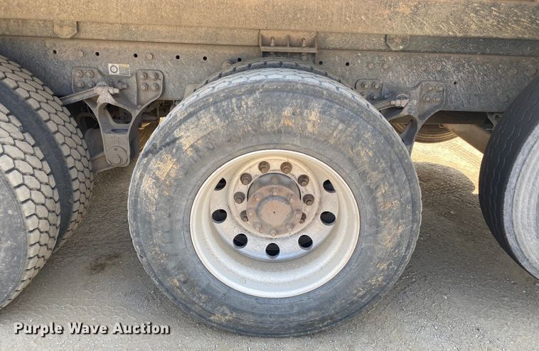 image for item DK6392 2006 Kenworth T800  dump truck